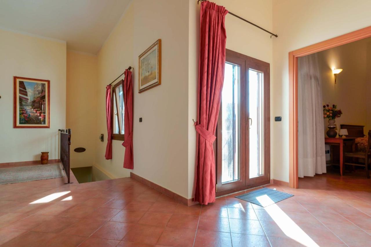 سان بييترو فيرنوتيكو Bed And Breakfast Cairoli Exclusive Room المظهر الخارجي الصورة