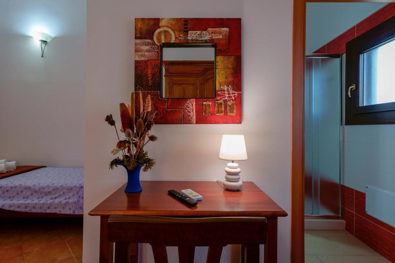 سان بييترو فيرنوتيكو Bed And Breakfast Cairoli Exclusive Room المظهر الخارجي الصورة