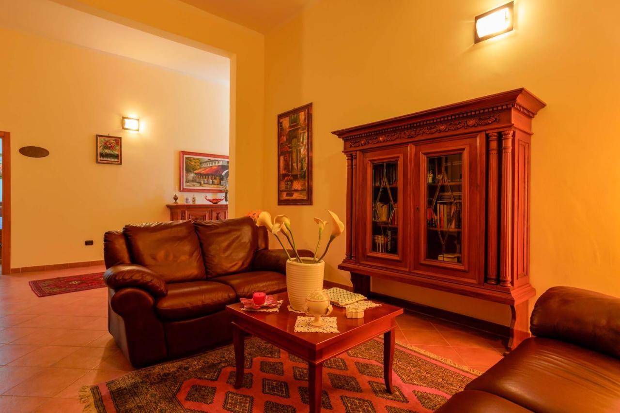 سان بييترو فيرنوتيكو Bed And Breakfast Cairoli Exclusive Room المظهر الخارجي الصورة
